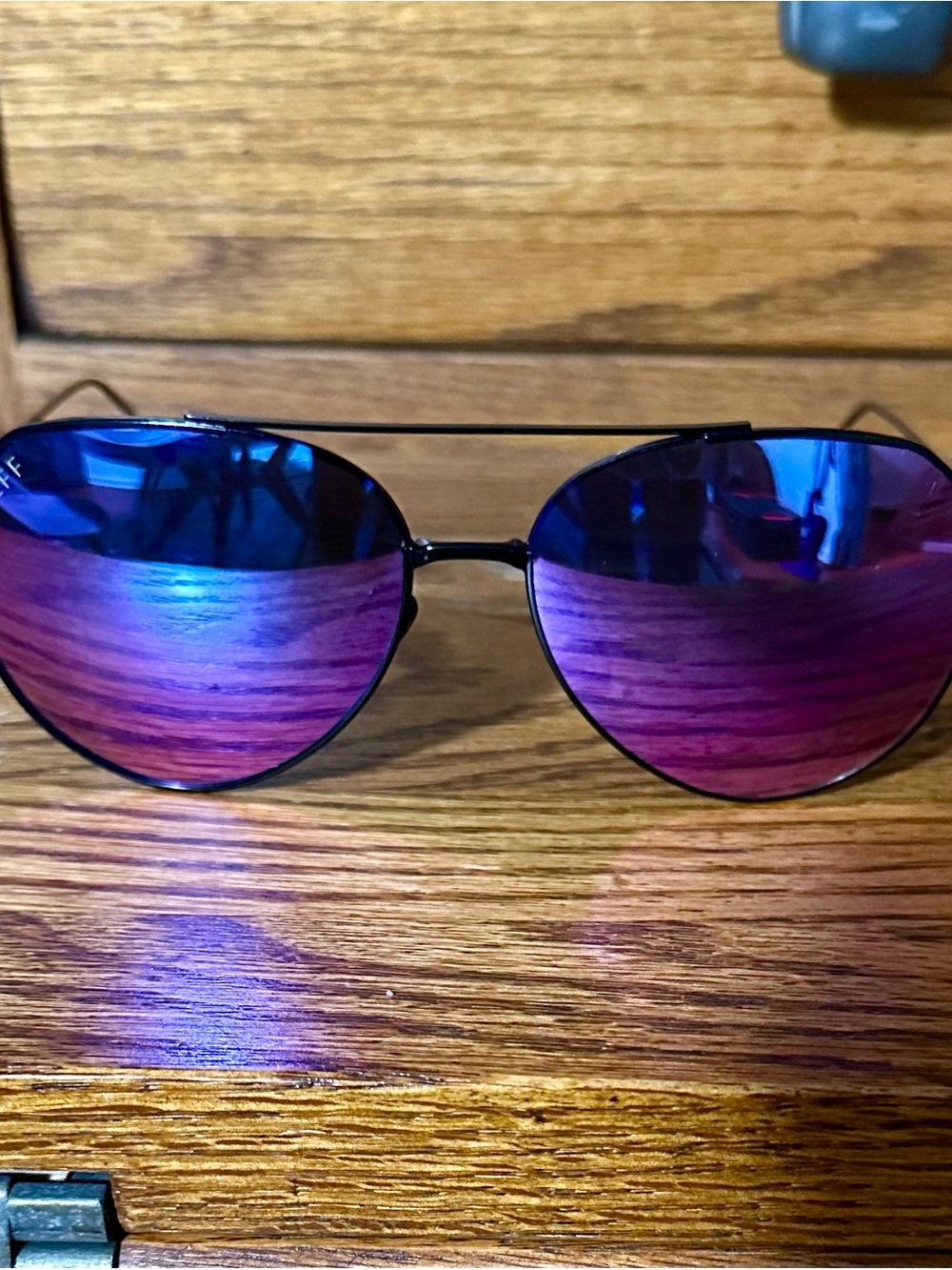 Diff Eyewear Purple Mirrored Aviator Sunglasses